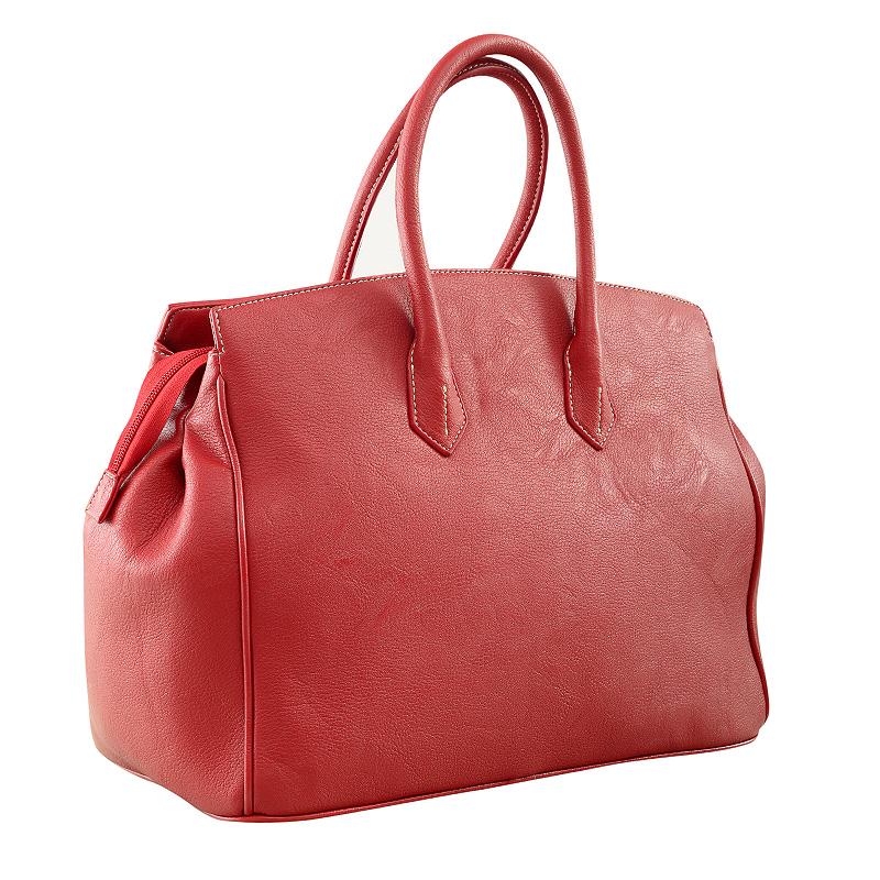 Apie-Cartera-Kelly AN