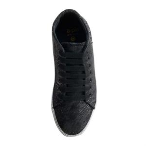 a pie-Zapatillas-Zafiro AN