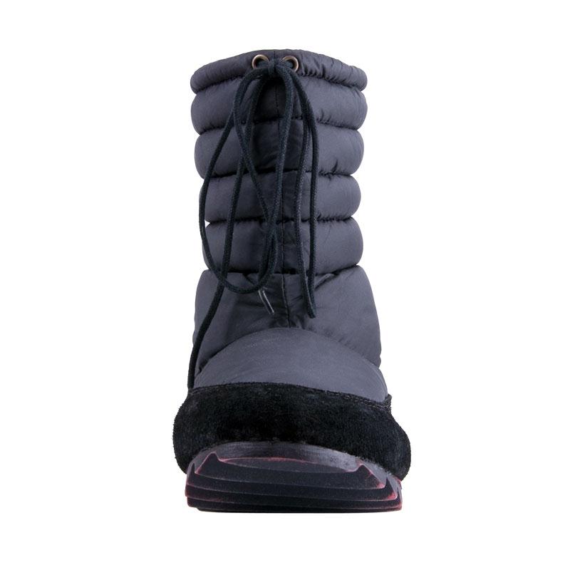 a pie-Botas-Ski FN