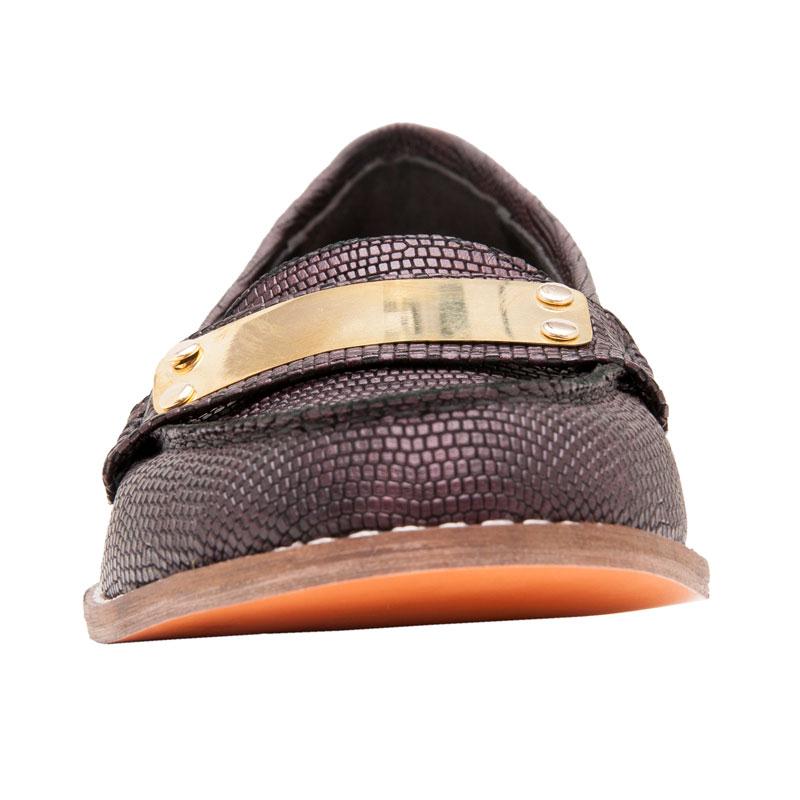 a pie-Zapatos-Penny FN