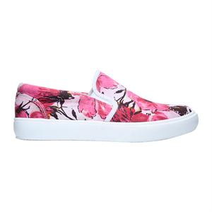 a pie-Zapatillas-Capri PD