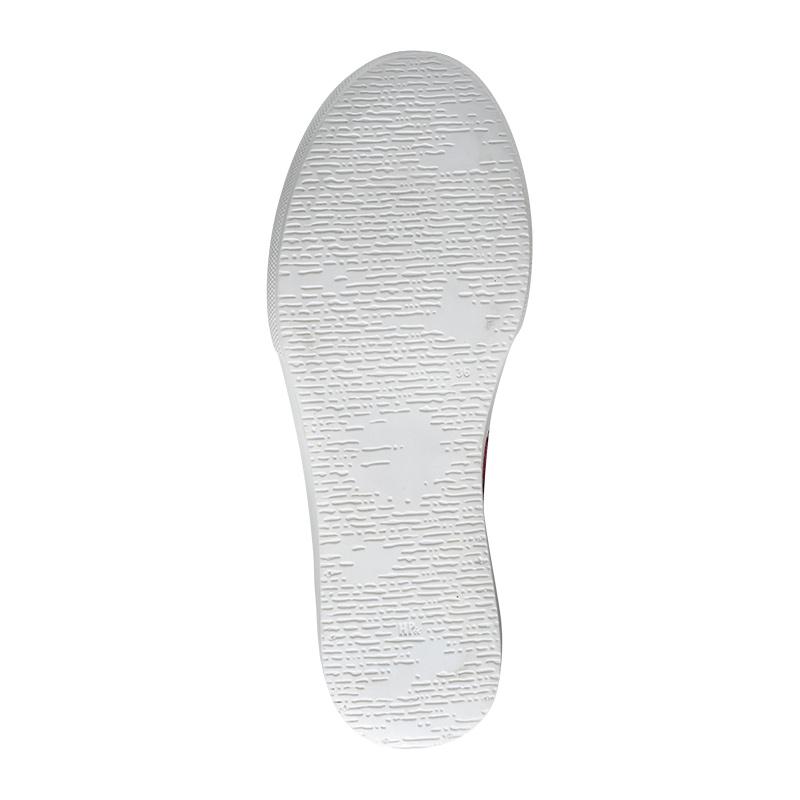 a pie-Zapatillas-Capri SN