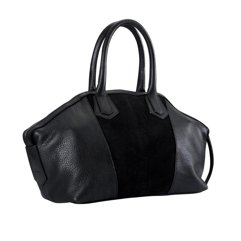 a pie-Cartera-Baul Wang AN