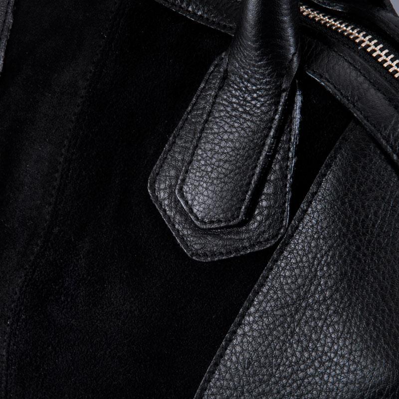 a pie-Cartera-Baul Wang SN