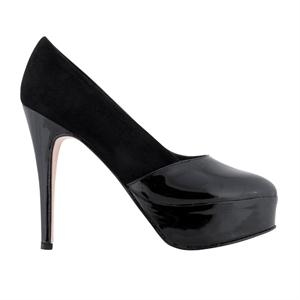 a pie-Zapatos-Lugo PD