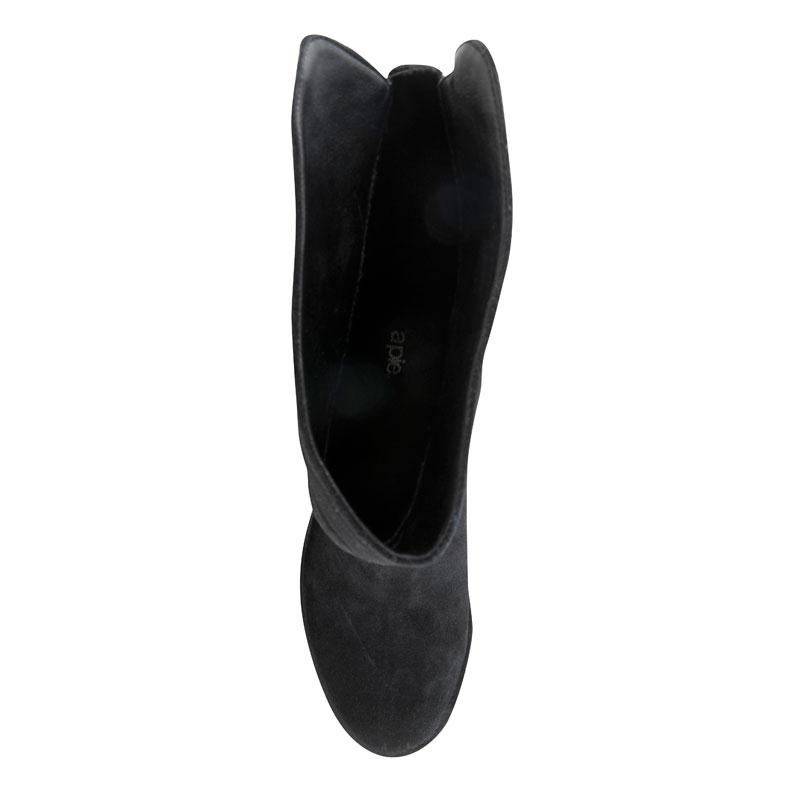 a pie-Botas-Oropesa AN