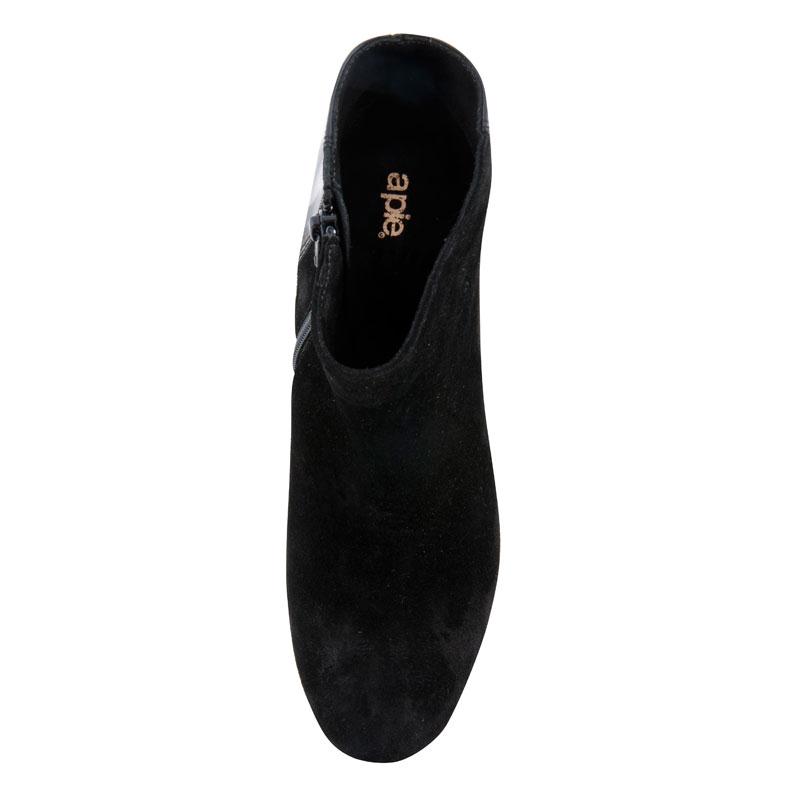 a pie-Botas-Santander AN
