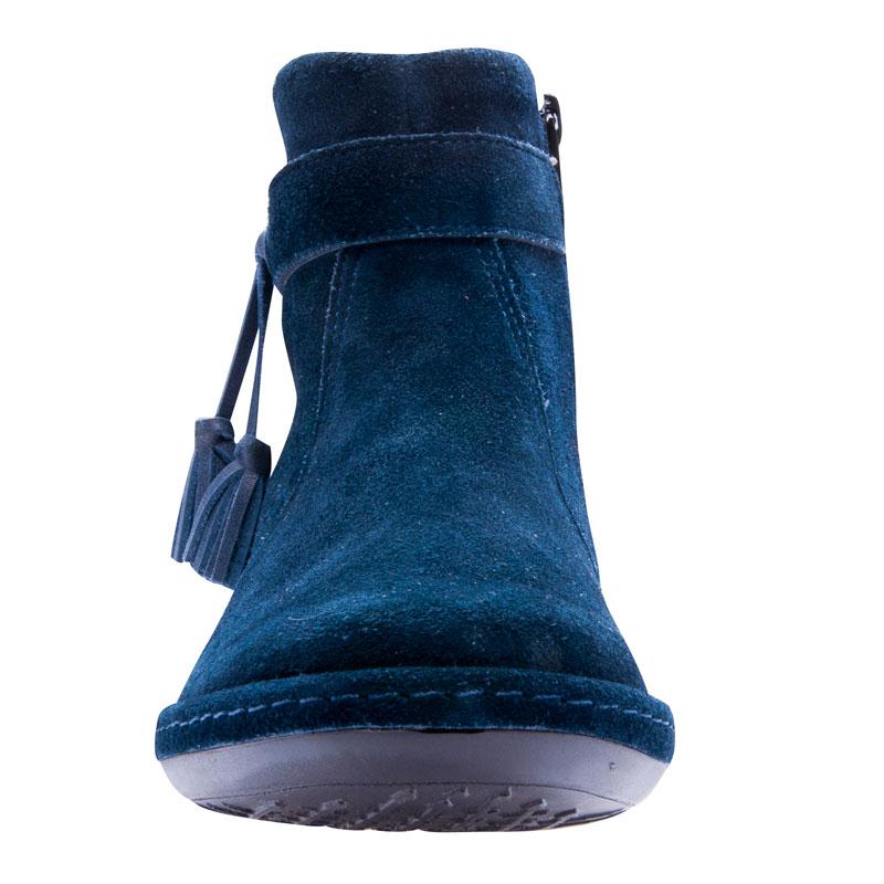 STITCHING-Botas-Sagar FN