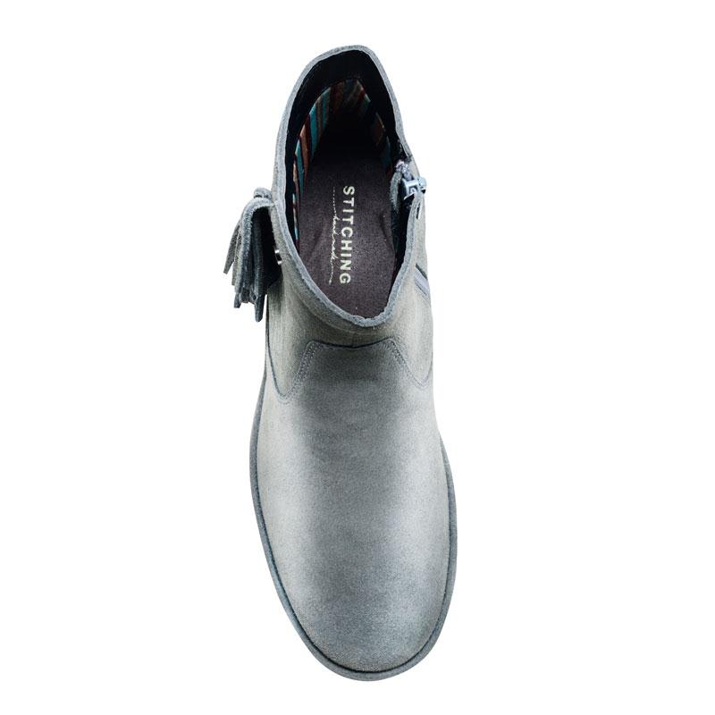 STITCHING-Botas-Sirah AN
