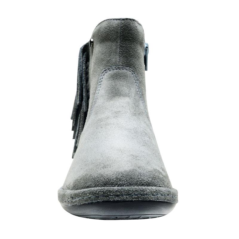 STITCHING-Botas-Sirah FN