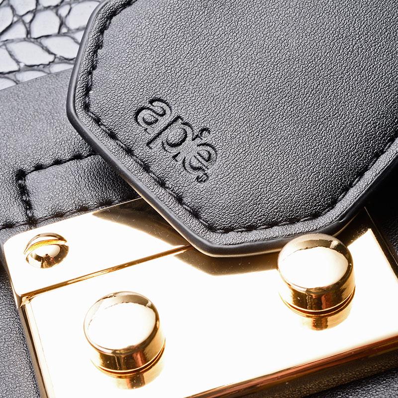 a pie-Cartera-11839 - Cartera Luana SN