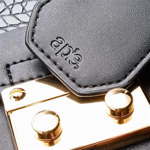 a pie-Cartera-11839 - Cartera Luana SN