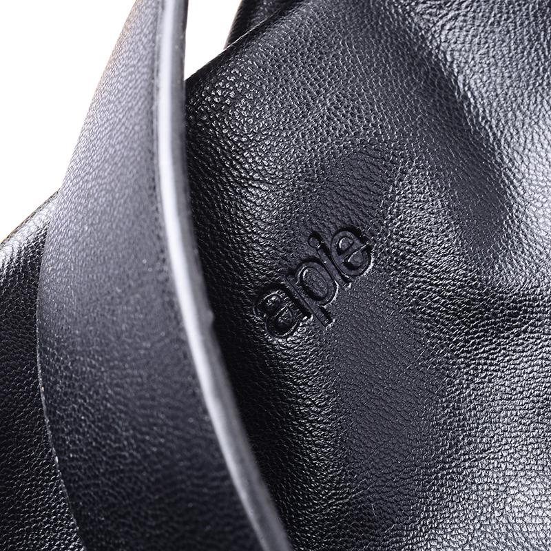 a pie-Cartera-Amadora SN