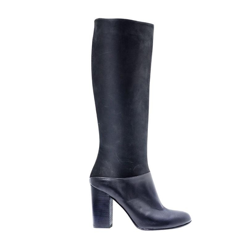 a pie-Botas-Diana PD
