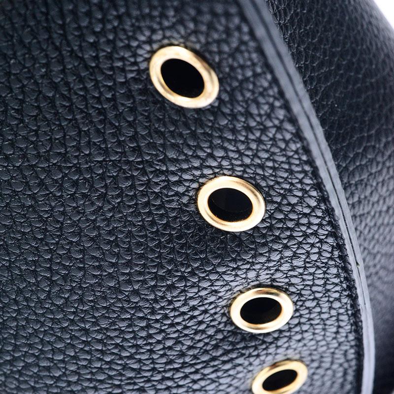 a pie-Cartera-Fatima FN