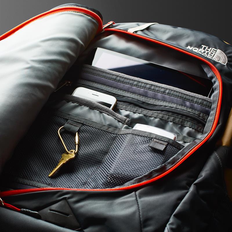 The North Face-Mochilas-Hot Shot SN