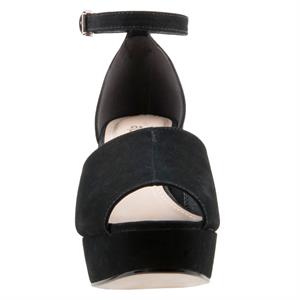 a pie-Taco-Brunella FN