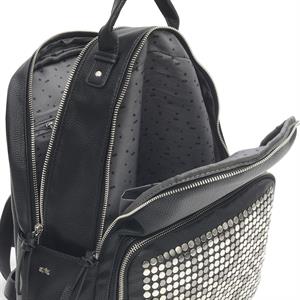 a pie-Mochilas-Anyan SN