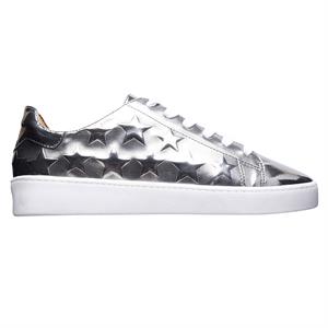 a pie-Sneakers-Paulina AN