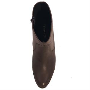 STITCHING-Botas-SPELL AN