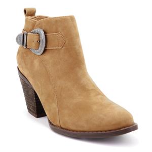 a pie-Botas-Fausta FN