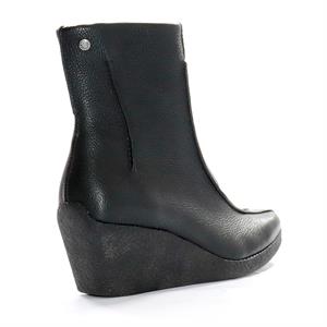 STITCHING-Botas-June SN