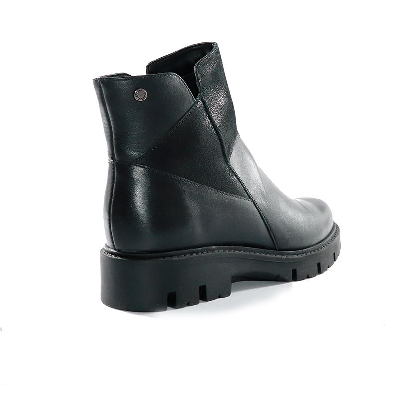 STITCHING-Botas-Sybila AN