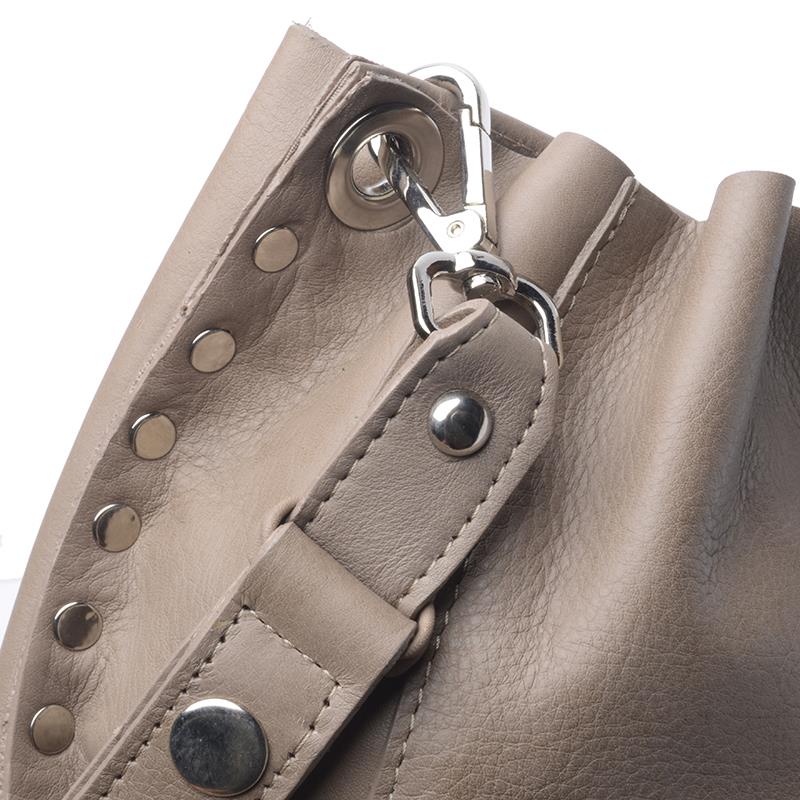 Hush Puppies-Cartera-2558- Bandolera con remaches Fresia FN