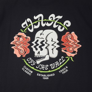 Vans-Remera-Shaken Skull SS Tee FN