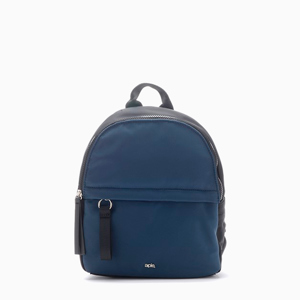 a pie-Mochilas-Mochila Surrey PD