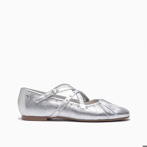 a pie-Balerina-SANNY PD