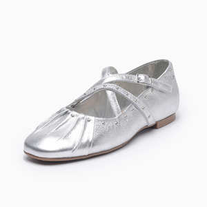 a pie-Balerina-SANNY FN