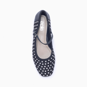 a pie-Balerina-SEPHIA AN