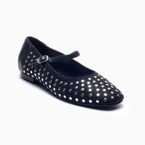 a pie-Balerina-SEPHIA SN