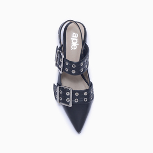 a pie-Zapatos-IKARIA AN