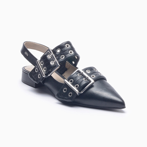 a pie-Zapatos-IKARIA SN