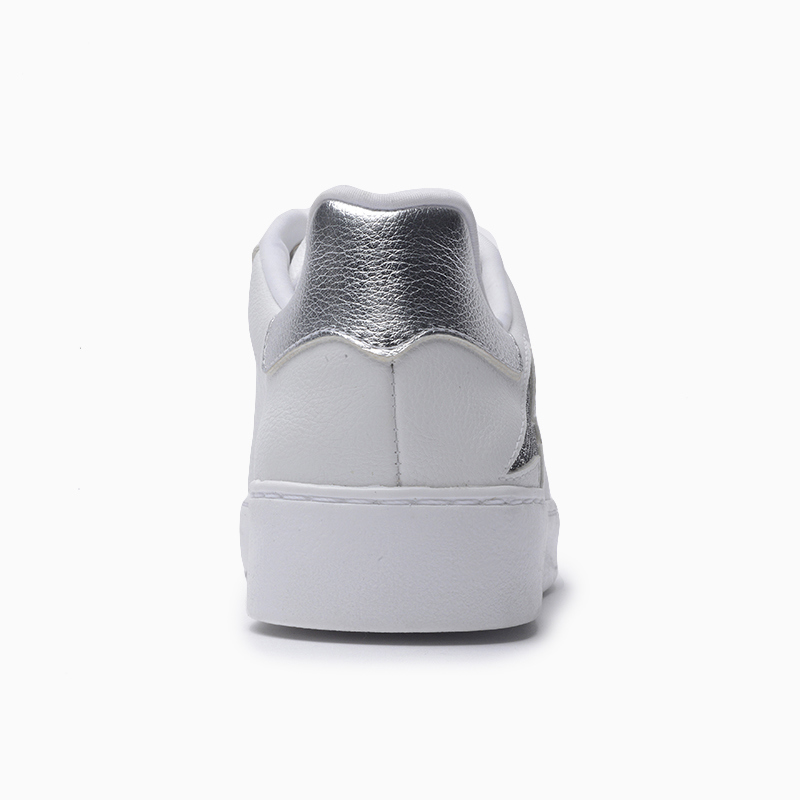 a pie-Zapatillas-BRESCIA SN