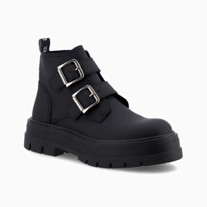a pie-Botas-Aninne FN