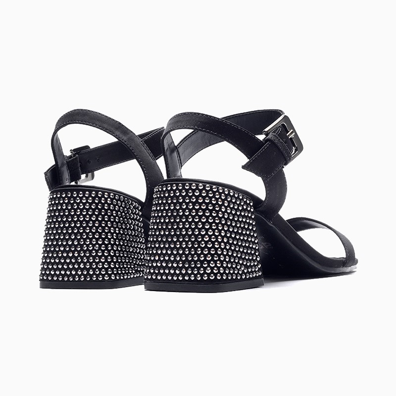 a pie-Zapatos-Garbone SN