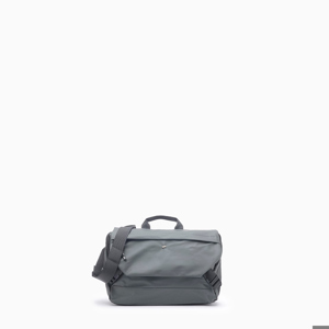 a pie-Cartera-Bandoleras Microfibra PD