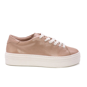 a pie-Sneakers-Biter PD