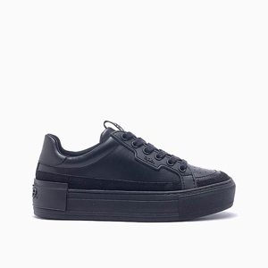 a pie-Zapatillas-Biner PD