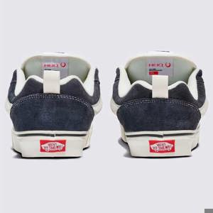Vans-Zapatillas-U Knu Skool FN