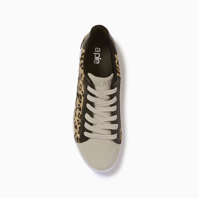 a pie-Zapatillas-BRESCIA AN