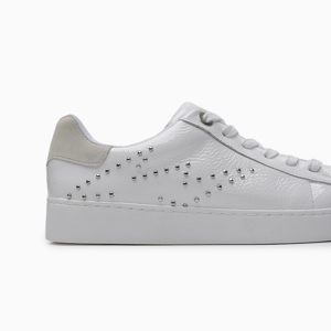 a pie-Zapatillas-Duobi SN