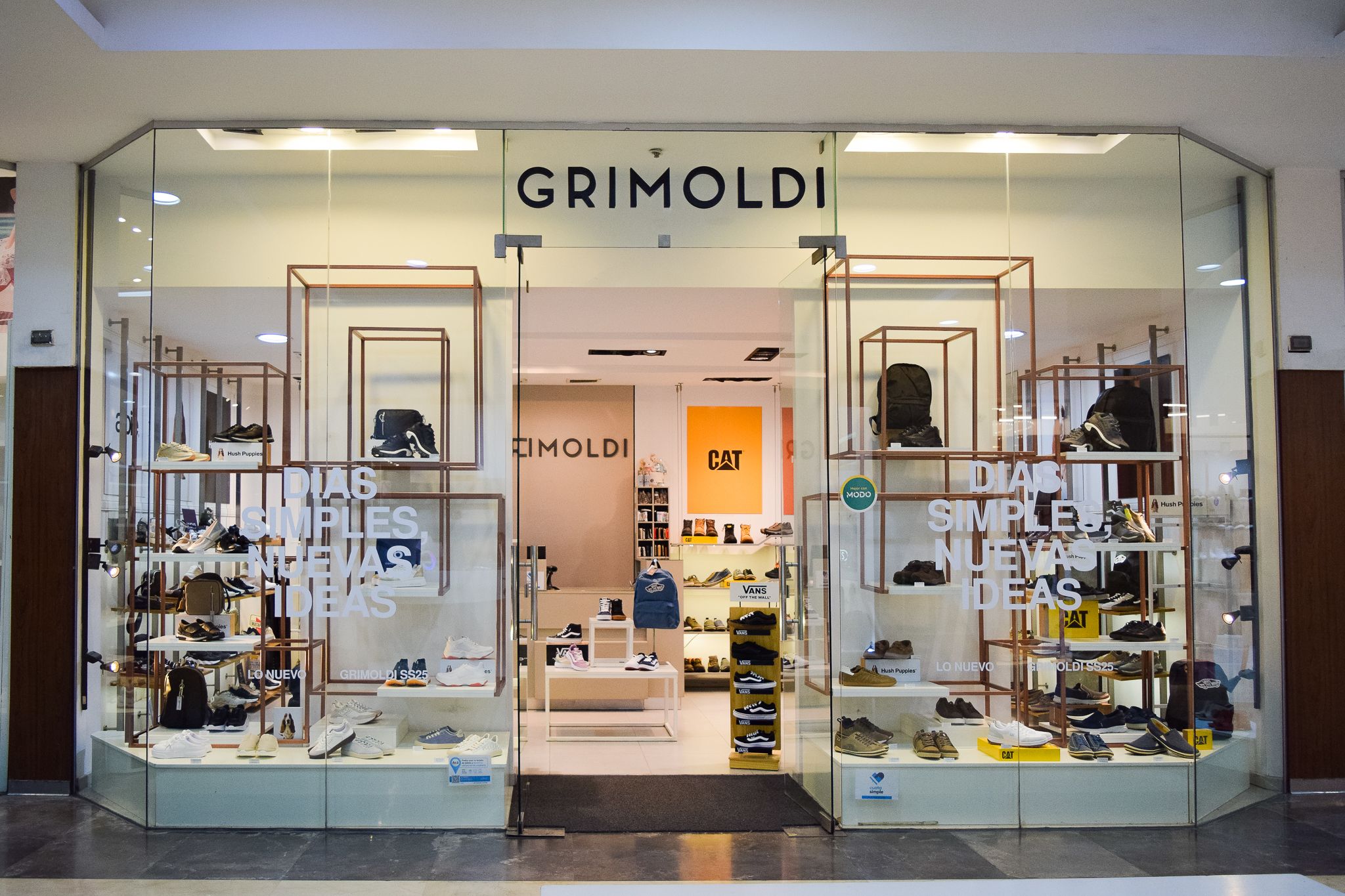 Imagen del local Grimoldi Canning en Shopping Las Toscas