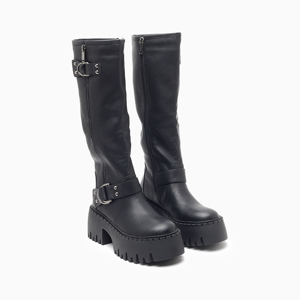 a pie-Botas-Daze AN