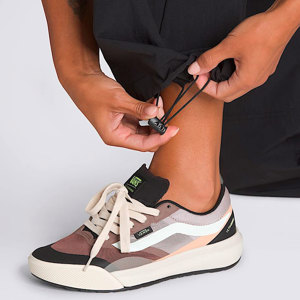 Vans-Pantalones-MTE Trek Guide Pant SN