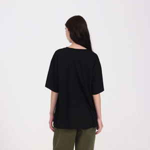 Vans-Remera-Flying V Outsized Tee SN