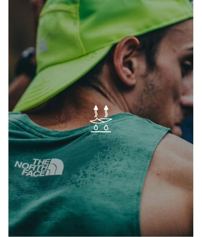 Remera FlashDry con gotas de agua